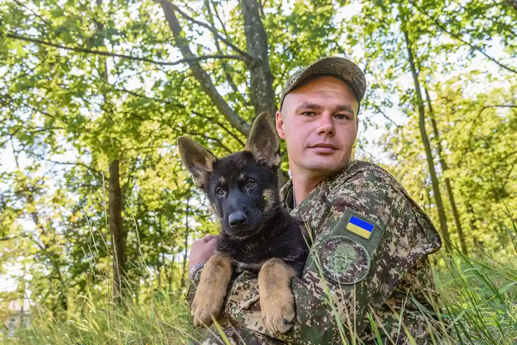 У харківській бригаді НГУ з’явився новий чотирилапий боєць – щеня Річард