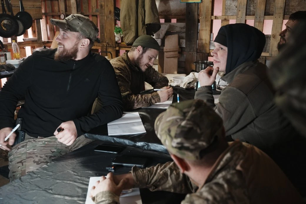 Бійці бригади «Хартія» написали Радіодиктант єдності просто на передовій у Харківській області