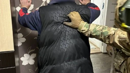 У Харкові водій, який перебував у розшуку, травмував поліцейського під час втечі