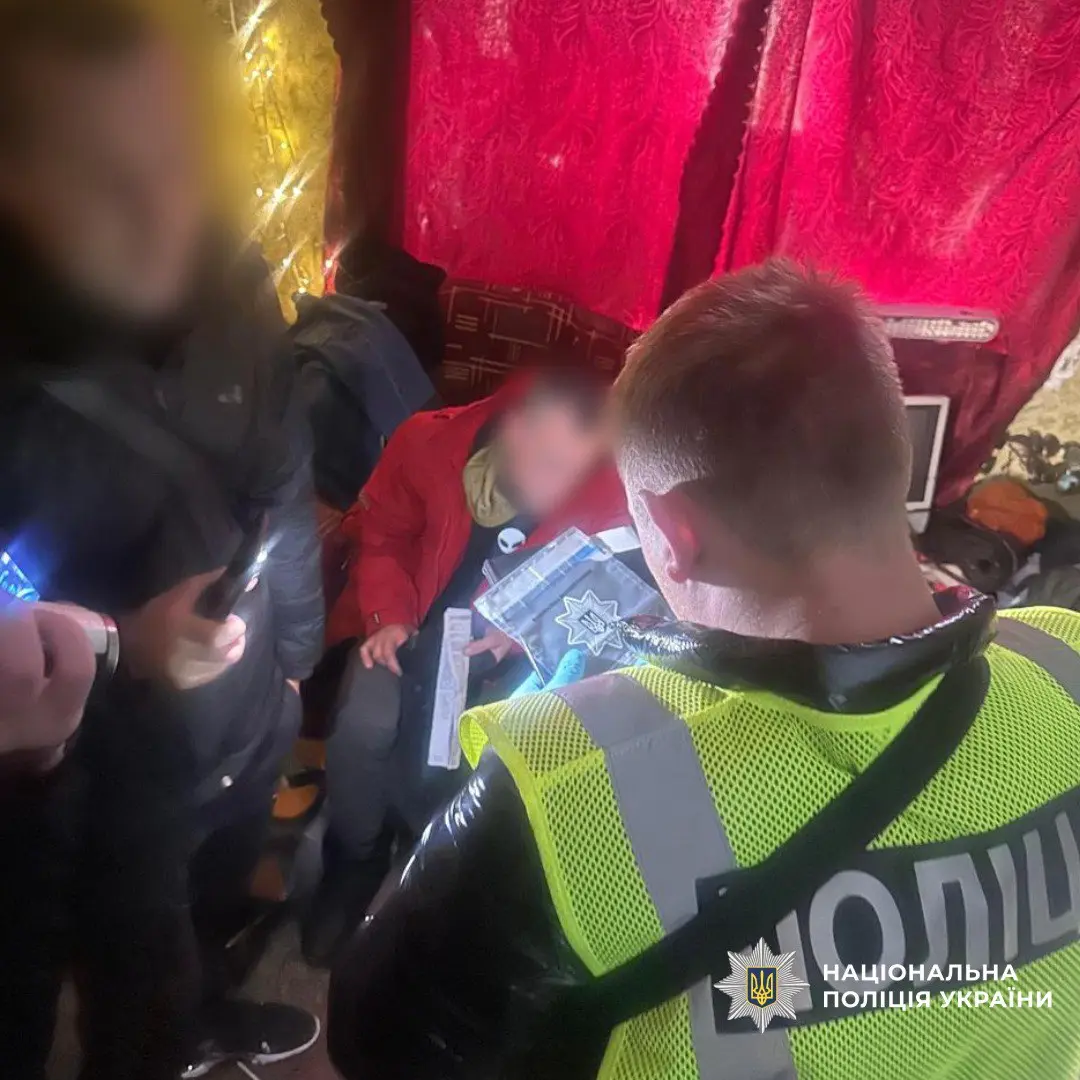 У Харкові затримали 43-річного чоловіка за продаж психотропної речовини