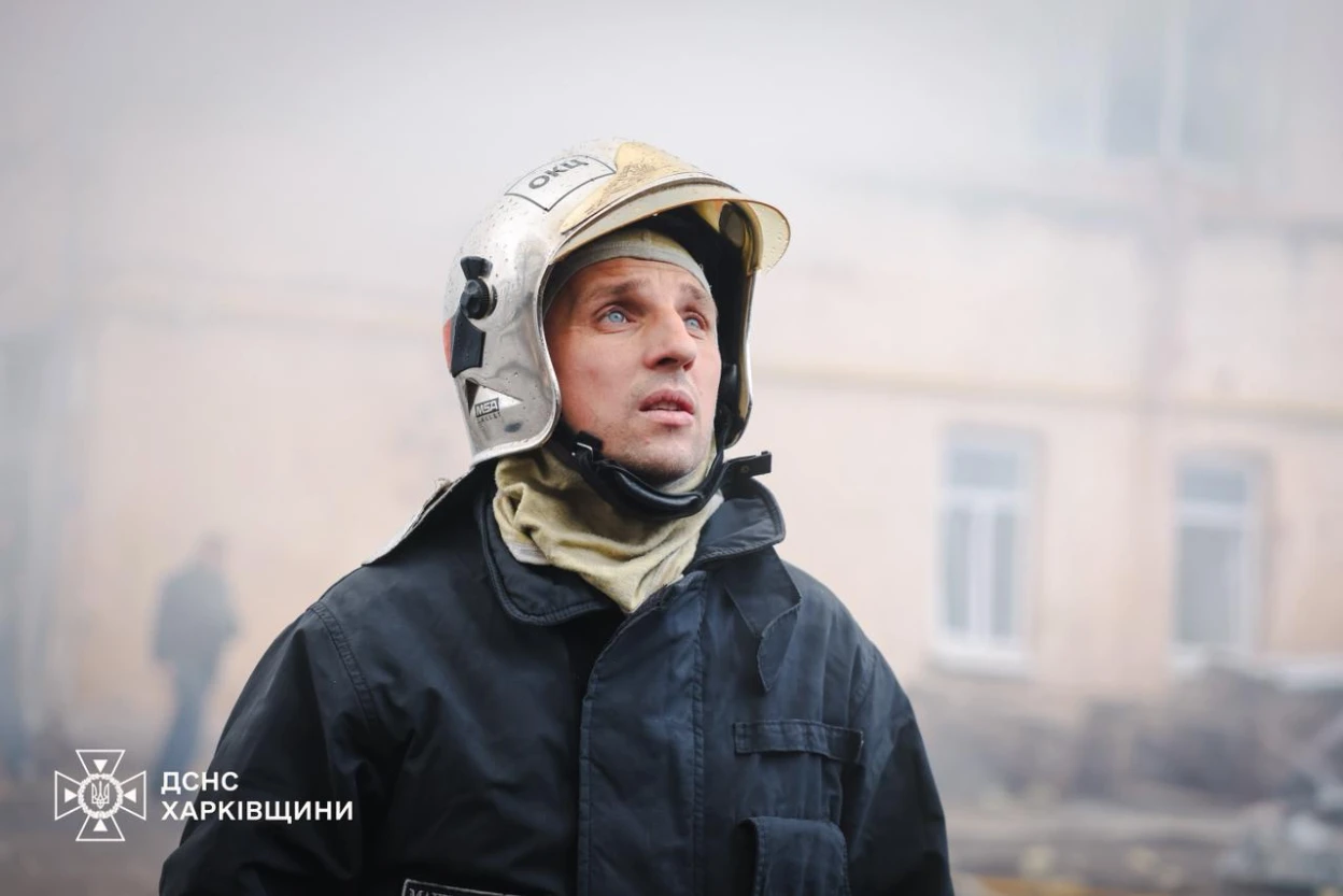 Рятувальники показали наслідки ранкового обстрілу Харкова