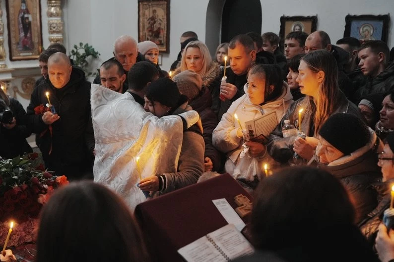 У Берестині попрощалися з юною спортсменкою Кариною Бахур, яка загинула під час ракетного удару