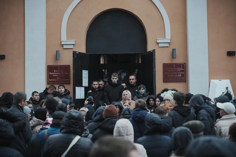У Берестині попрощалися з юною спортсменкою Кариною Бахур, яка загинула під час ракетного удару