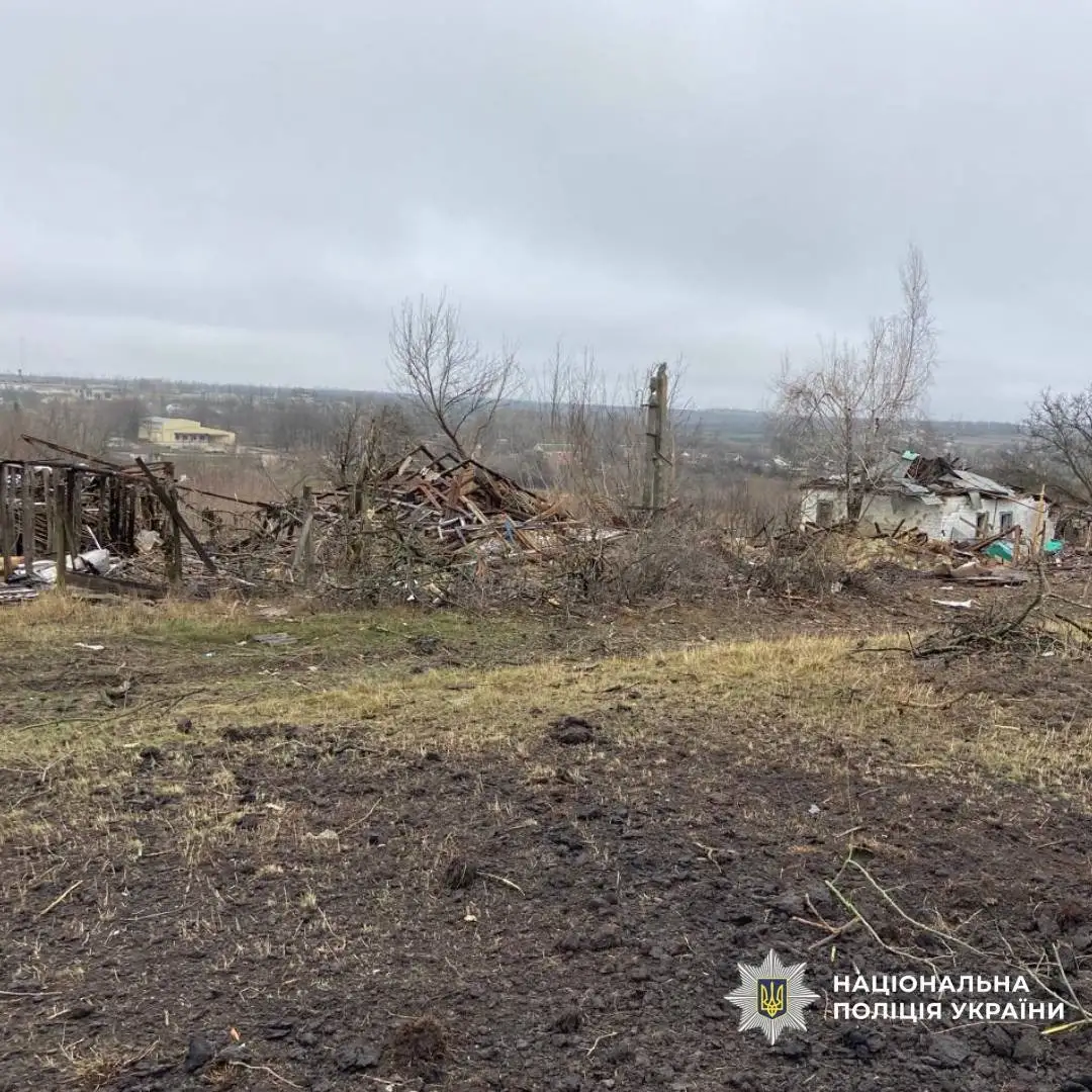 Нічні удари по Харківщині: поліція фіксує нові руйнування та постраждалих