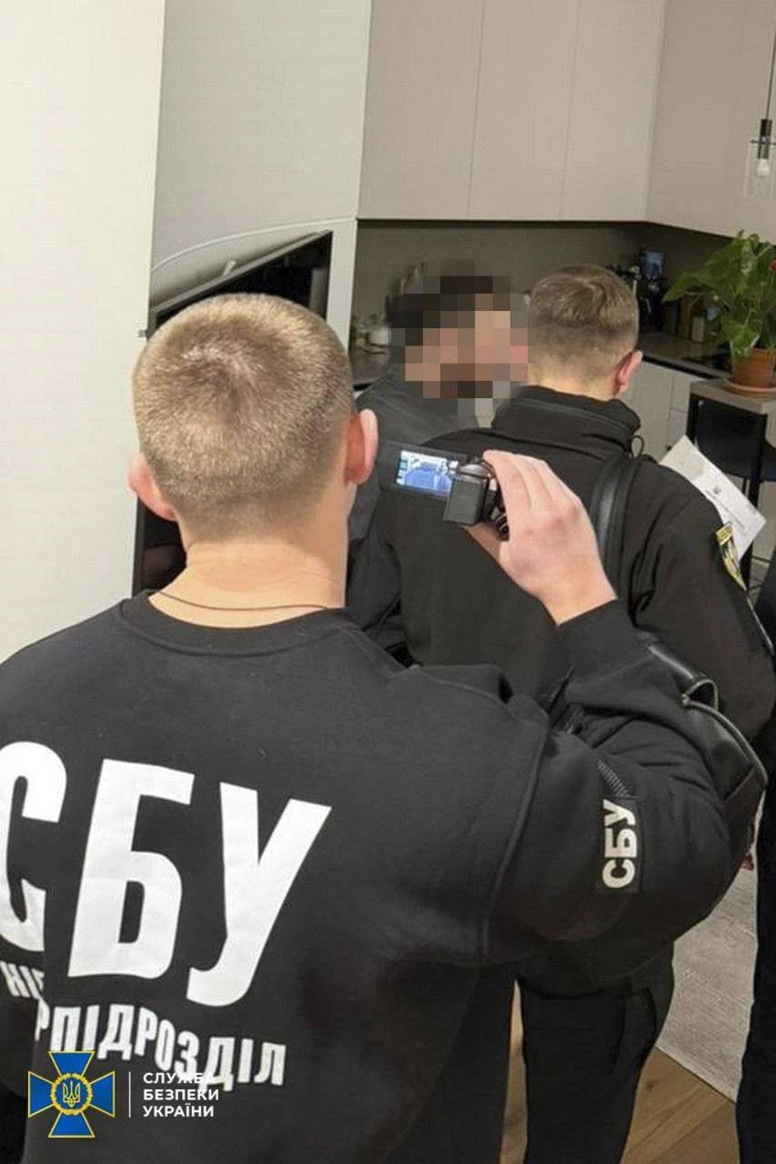 В Україні викрили схему псевдоброкерів, що виманили у громадян ЄС понад 250 тисяч доларів