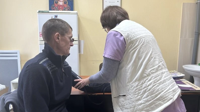 Більше ніж дах: як Харківський центр реінтеграції рятує бездомних та переселенців від морозів