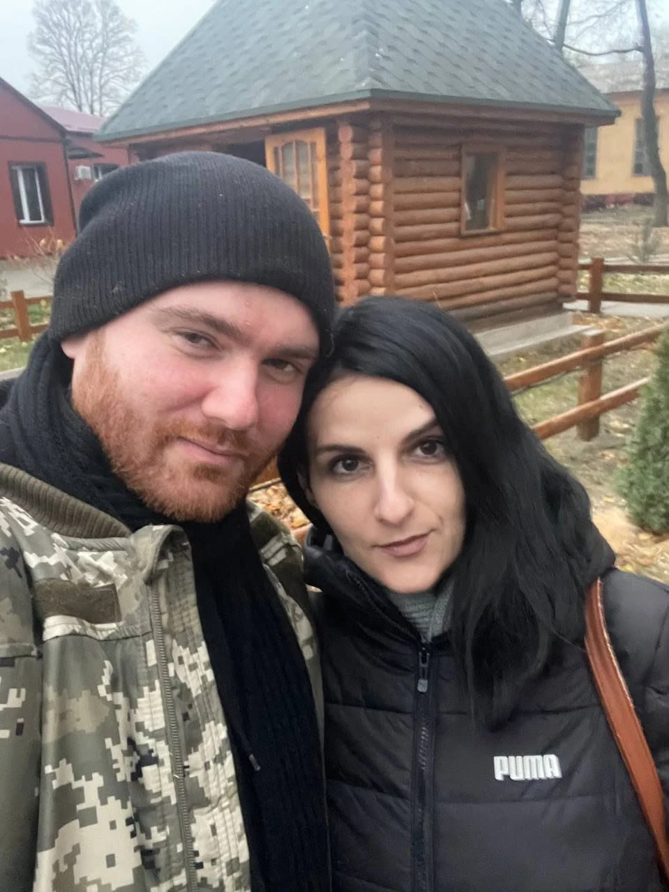 Музика під обстрілами: у Білогорівці загинув харківський рок-виконавець Артем Кучерявенко