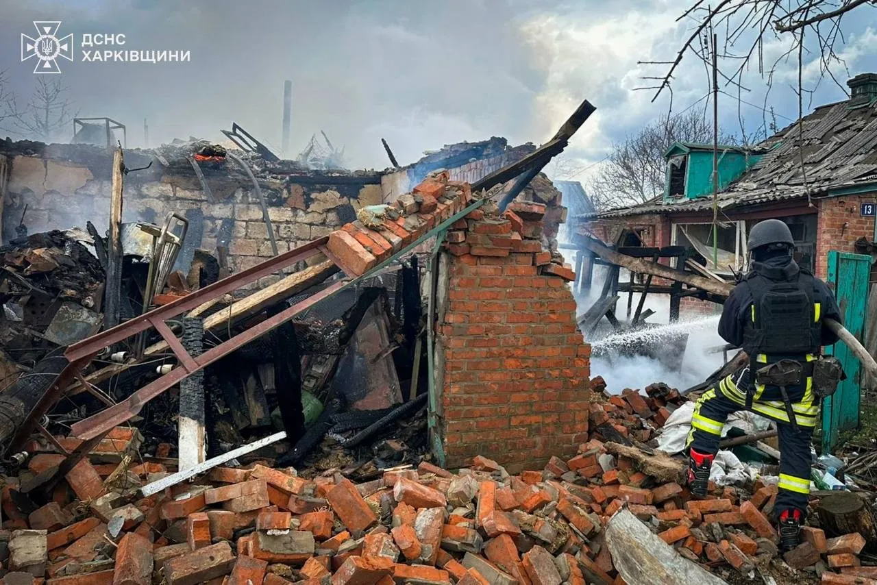 Під вогнем РСЗВ: обстріл Золочева призвів до поранення дітей та дорослих