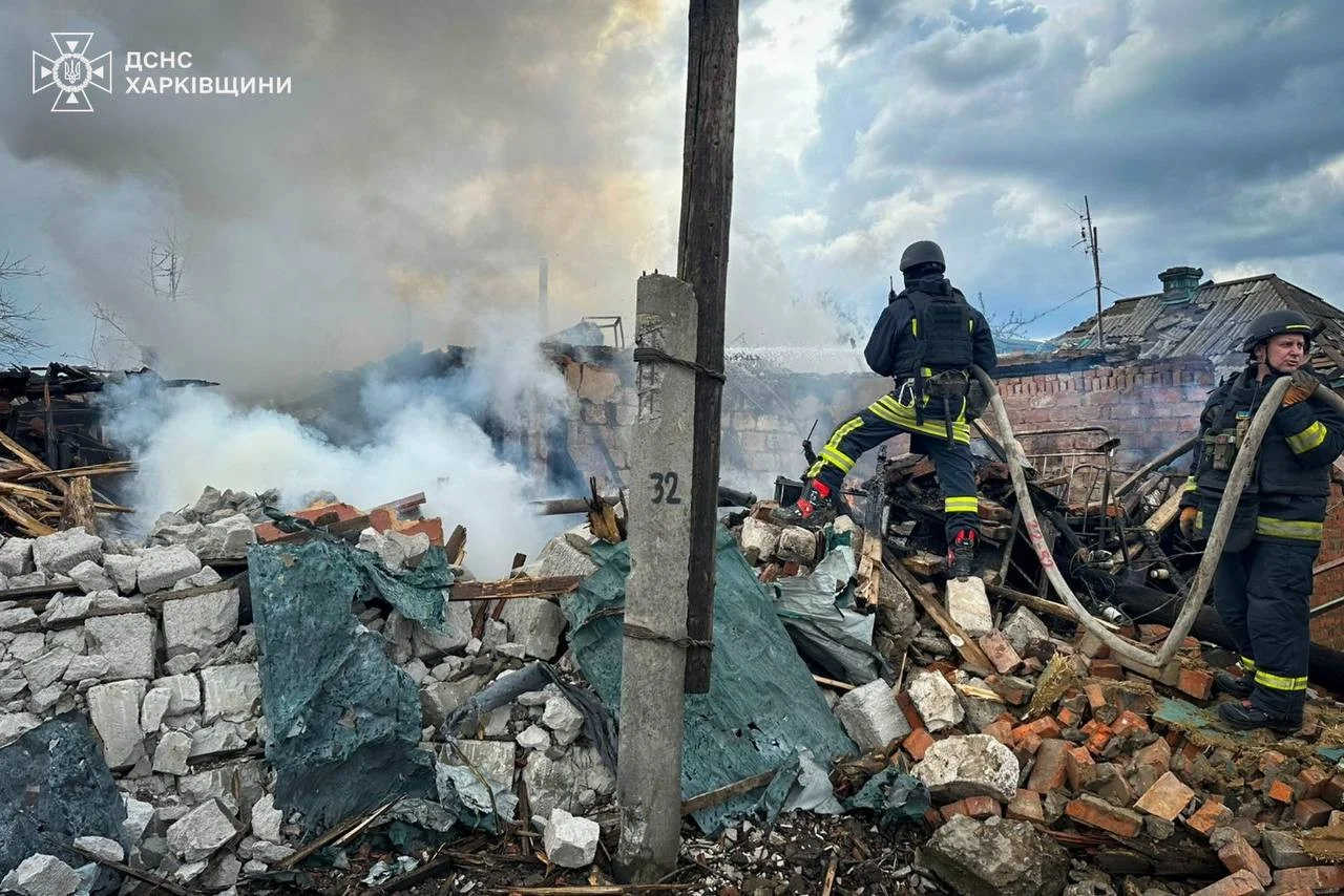 Під вогнем РСЗВ: обстріл Золочева призвів до поранення дітей та дорослих