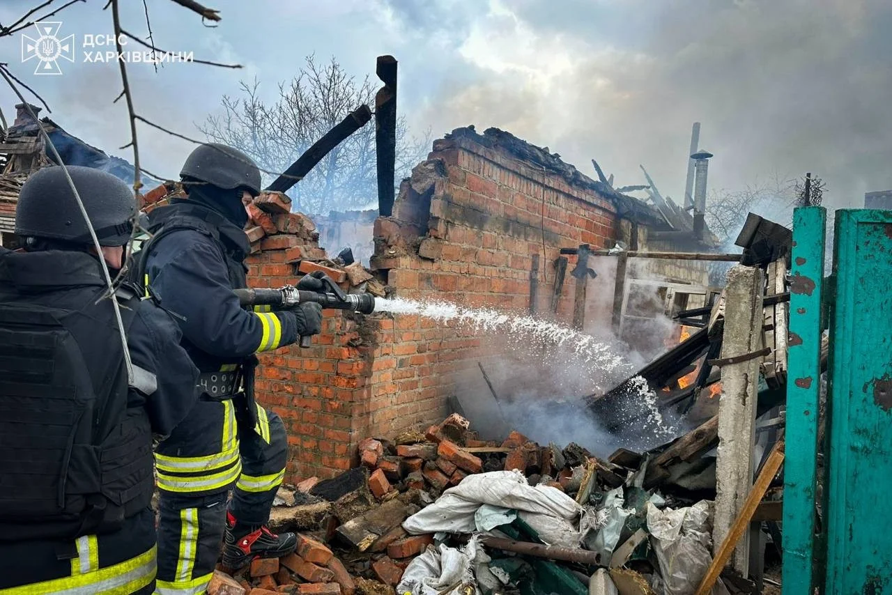 Під вогнем РСЗВ: обстріл Золочева призвів до поранення дітей та дорослих