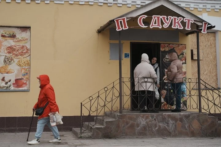 Трагедія в Чугуєві: росіяни вбили двох чоловіків ударом безпілотника