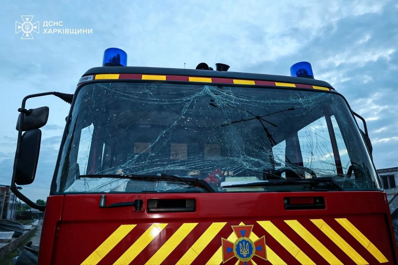 Харків: російські дрони розбомбили термінал логістичного оператора