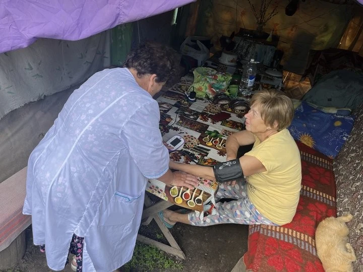 Виїзна допомога для самотніх мешканців Печенізької громади